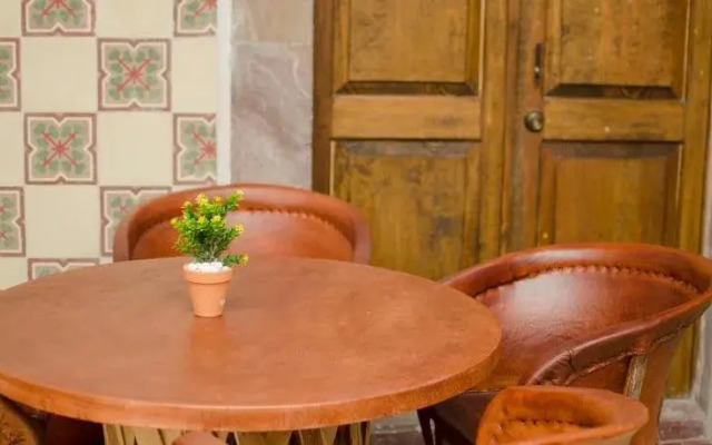 Hotel Meson de Isabel