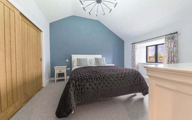No 1 The Coach House