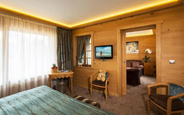 Chalet-Hôtel Neige et Roc, The Originals Relais (Hotel-Chalet de Tradition)