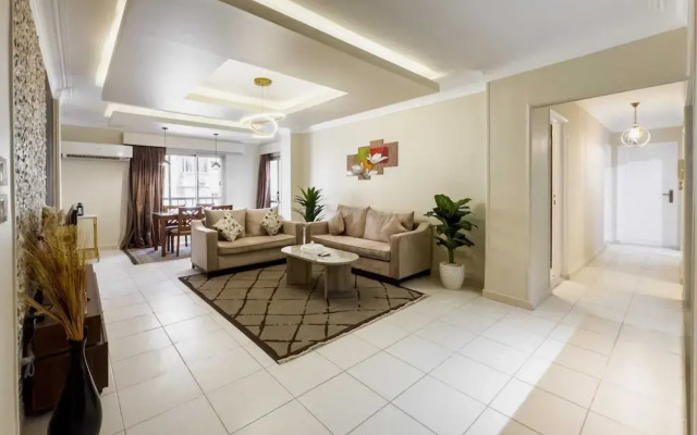 The Hospitable 2bdr Apt. 5 min From CAI Airport