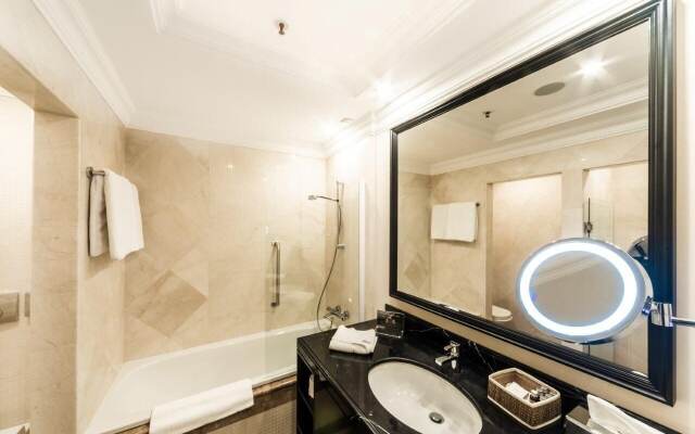 Prahova Plaza Hotel
