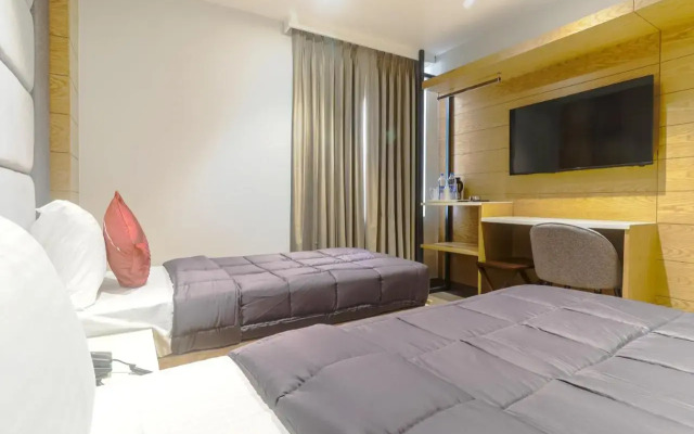 Hotel Bricks, Karol Bagh, New Delhi