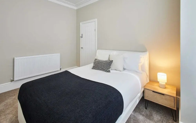 Host Stay Norton House