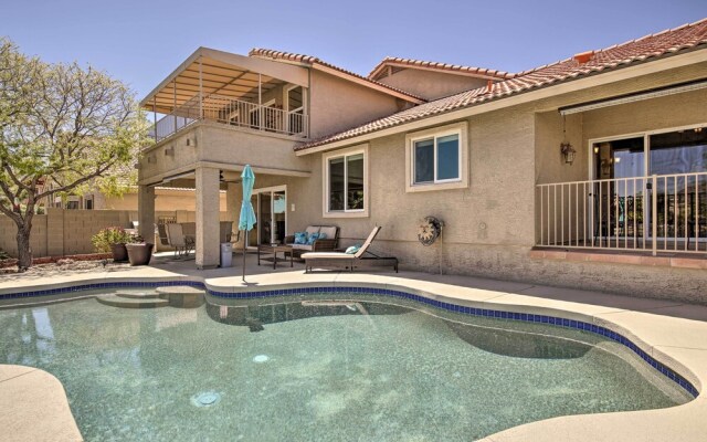 Boat Dock & Pool: Lakefront Glendale Getaway!