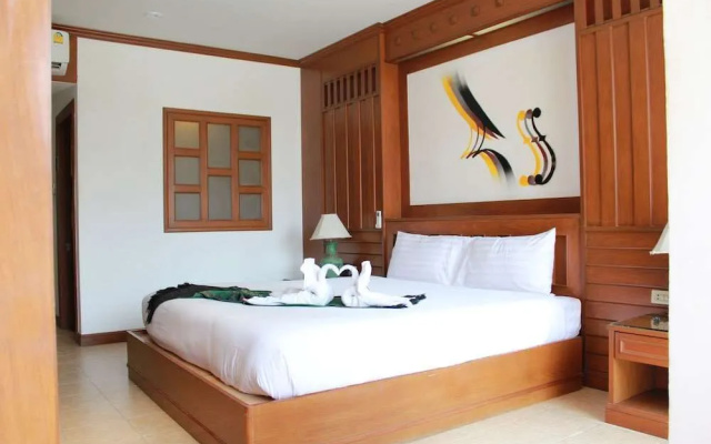 Talya Patong Hotel