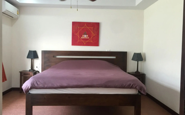 Merlin Plaza Apartments
