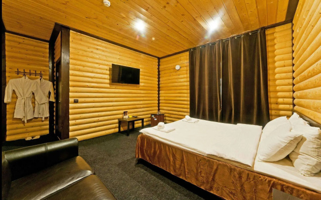 Гранд Ладожский