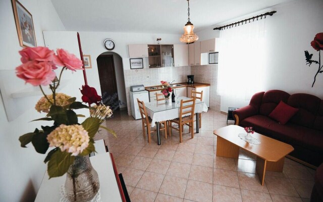Nice Home in Vodice With Wifi and 3 Bedrooms