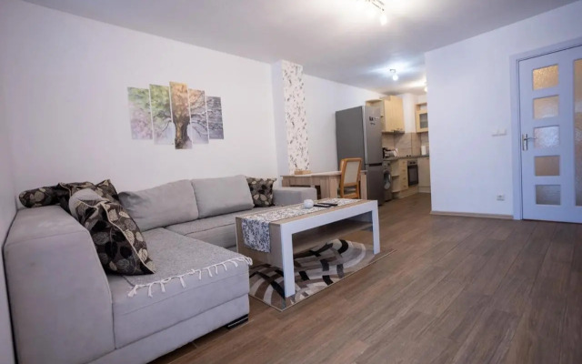 Karastoyanovi's apartment 2