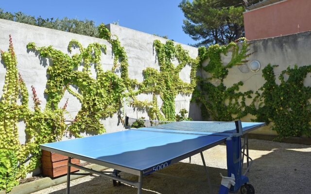 Luxurious Villa in Roussillon With Private Swimming Pool