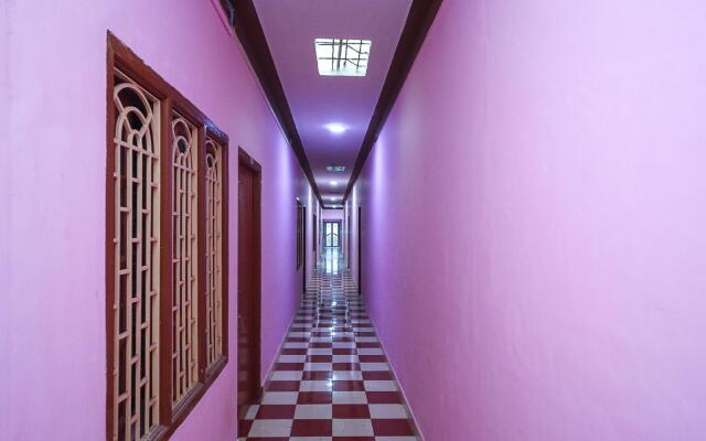 OYO 39194 Hotel Ashoka