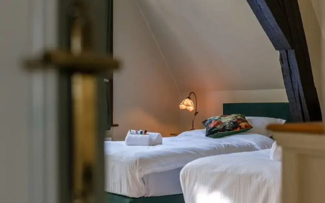 Authentic Apartment in the City Center of Antwerp