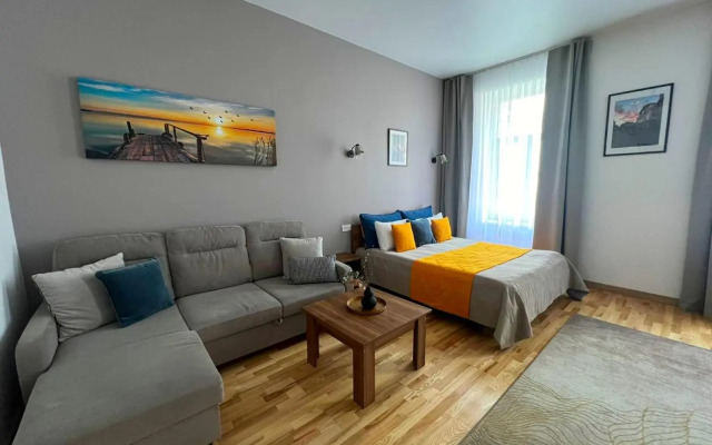 Fiesta Apartment on Franka 2BR-6P