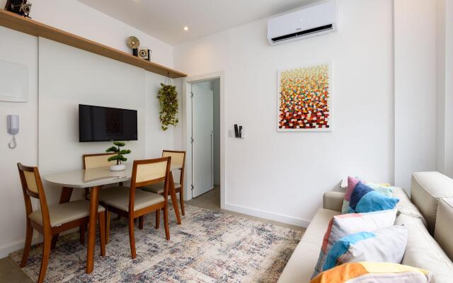 Moderno Quarto & Sala em Copacabana | MFB 76/203