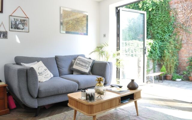 2 Bedroom Flat in Fulham
