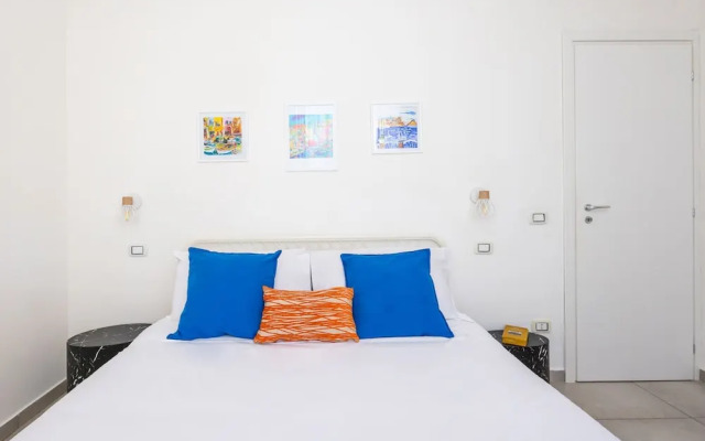 Quartieri Spagnoli Modern Flat by Wonderful Italy