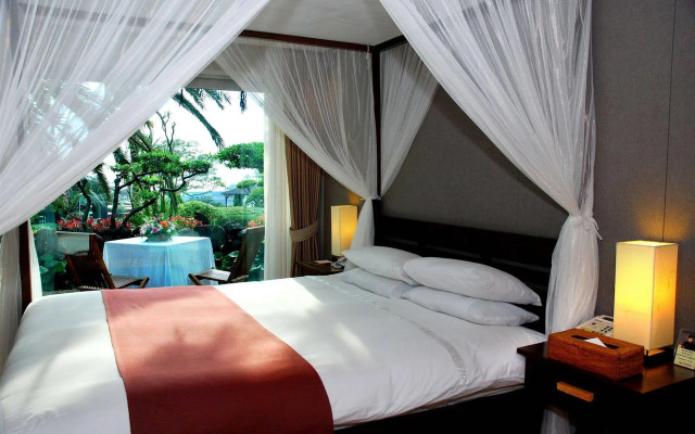 Seaes Hotel & Resort