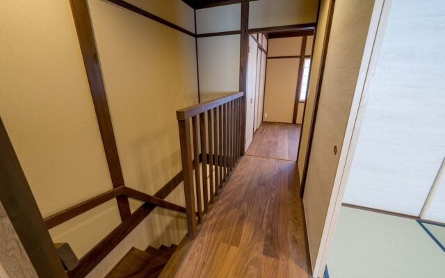 RESI STAY Villa Silktree