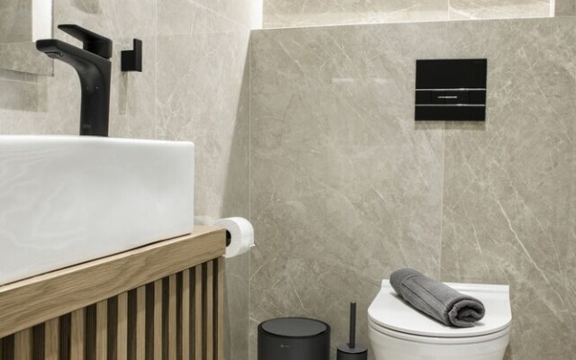 Ultra Chic Modern 4 Bedrooms Apartment in Athens