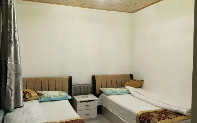 Beijicun Qingong Farm House