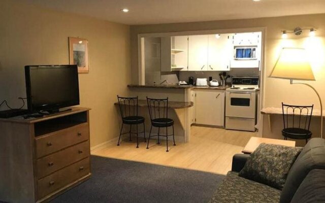 Coastal Inn Kingfisher