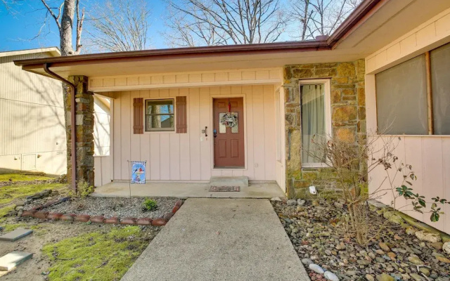Lakefront Hot Springs Village Vacation Rental!