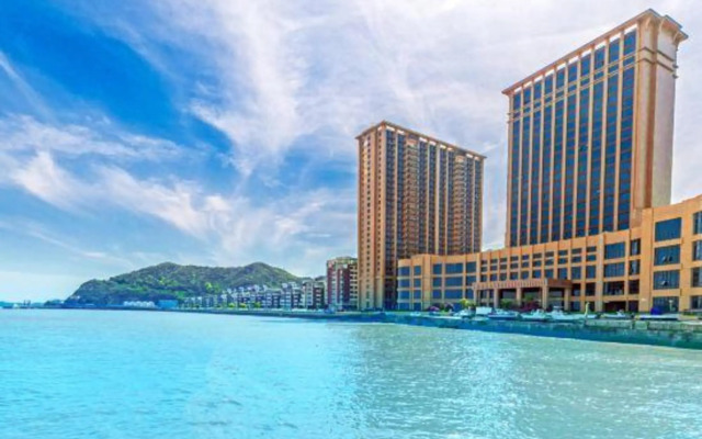 Lianyang Grand View Seaview Hotel