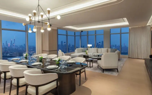 Crowne Plaza Guangzhou Window Of Canton by IHG