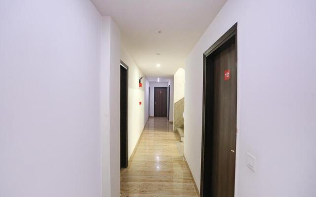 FabExpress Taj Home Stay