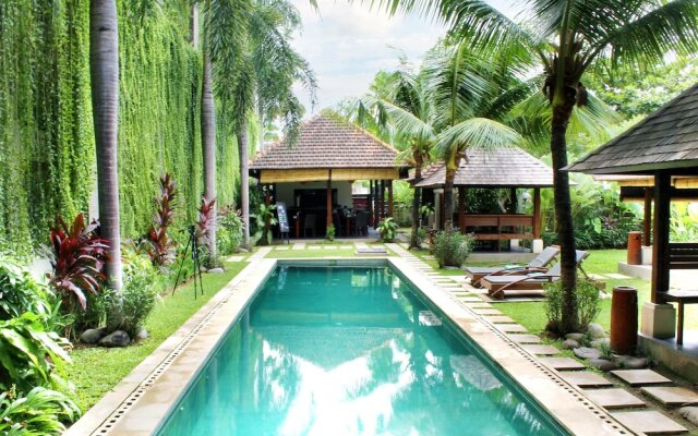Airy Denpasar Barat Kepuh Segina 8 Bali