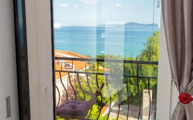 Apartment Sea View
