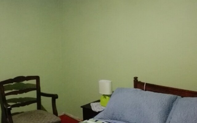 Hospedaje Almeyda B&B.