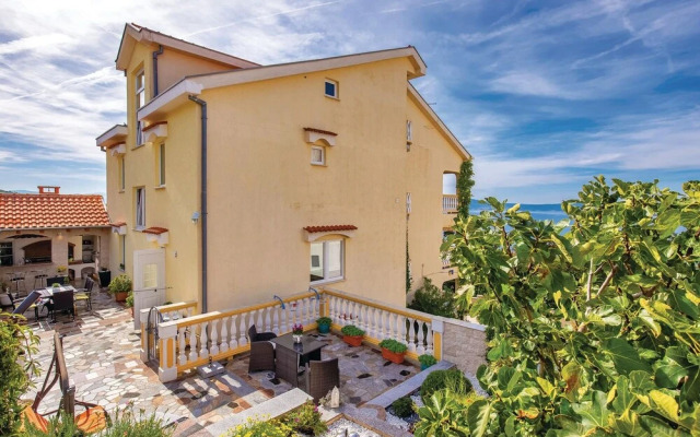 Nice Home in Crikvenica With Wifi and 1 Bedrooms