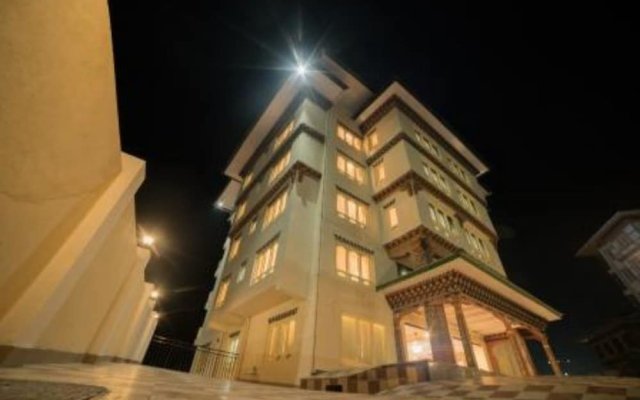 Hotel Lhayul