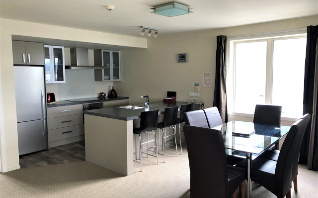 Fiordland Lakeview Motel and Apartments
