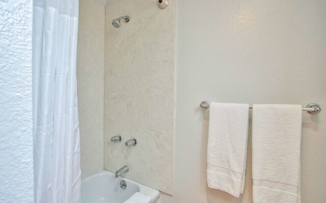 Motel 6 Salem, OR - Expo Center