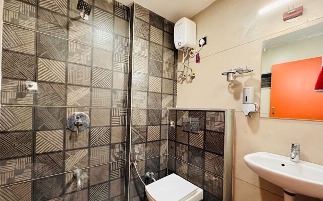 Home Escape 1BHK Retreat Nr Saket Square