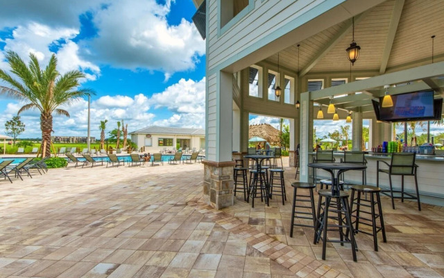 Stunning Home With Private Pool Near Disney