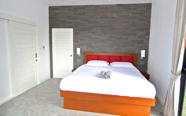 3 Bedrooms Private Villa and Pool Near Beach