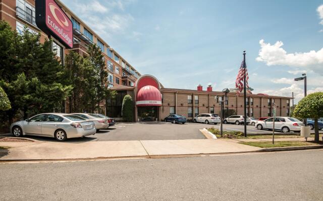 Econo Lodge Metro