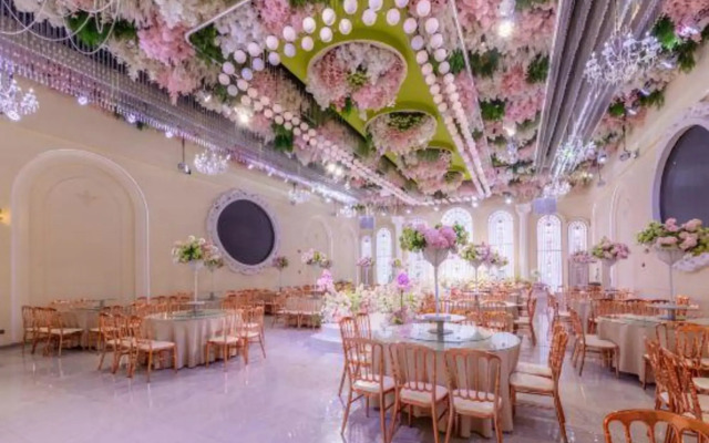 Taihao Business Hotel