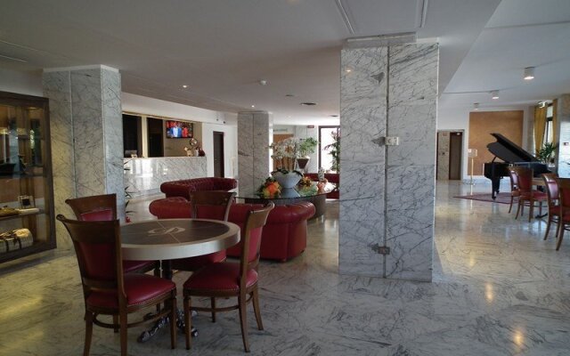 Dune Hotel & RTA Boschetto Holiday