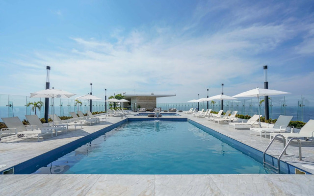 HostPal Luxury apartment Diamante La isla