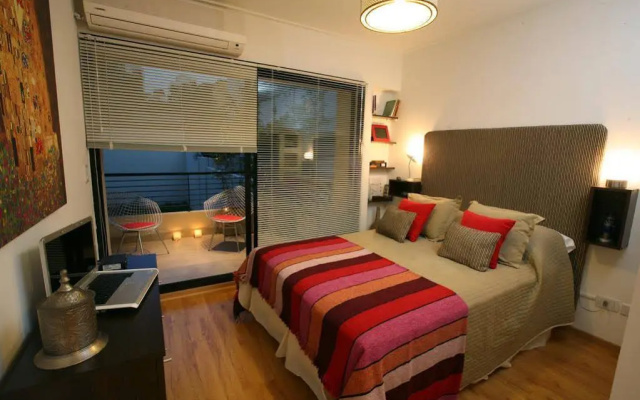 Silver Soho Suites