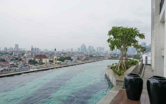 Cozy Studio Apartment at Nine Residence connected to Mall By Travelio – Outside – Jakarta
