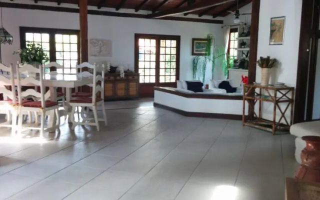 Casa Em Manguinhos