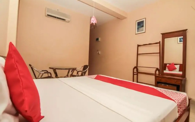 OYO 111 Sea Shine Beach Hotel