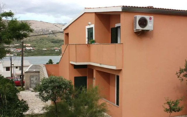 Nives Apartment