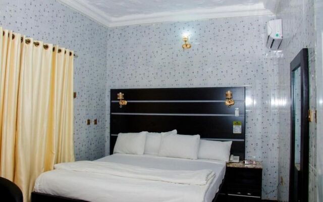 Villa Italian Hotels