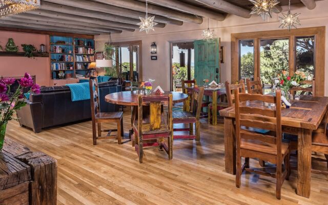 Bobcat Inn Bed and Breakfast